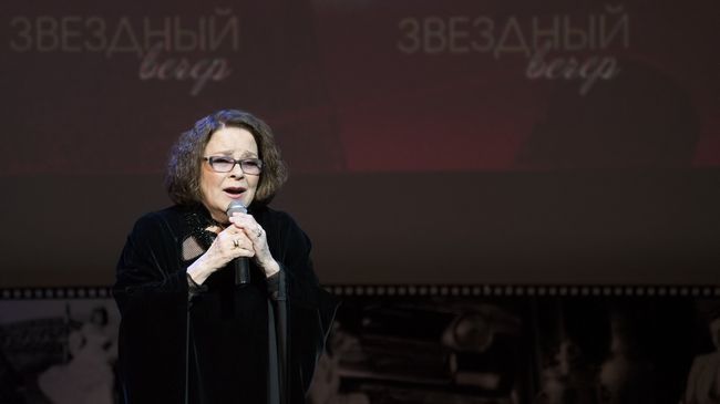 Актриса Лариса Голубкина. Архивное фото Актриса Лариса Голубкина. Архивное фото