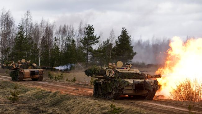 Танки M1 Abrams Танки M1 Abrams