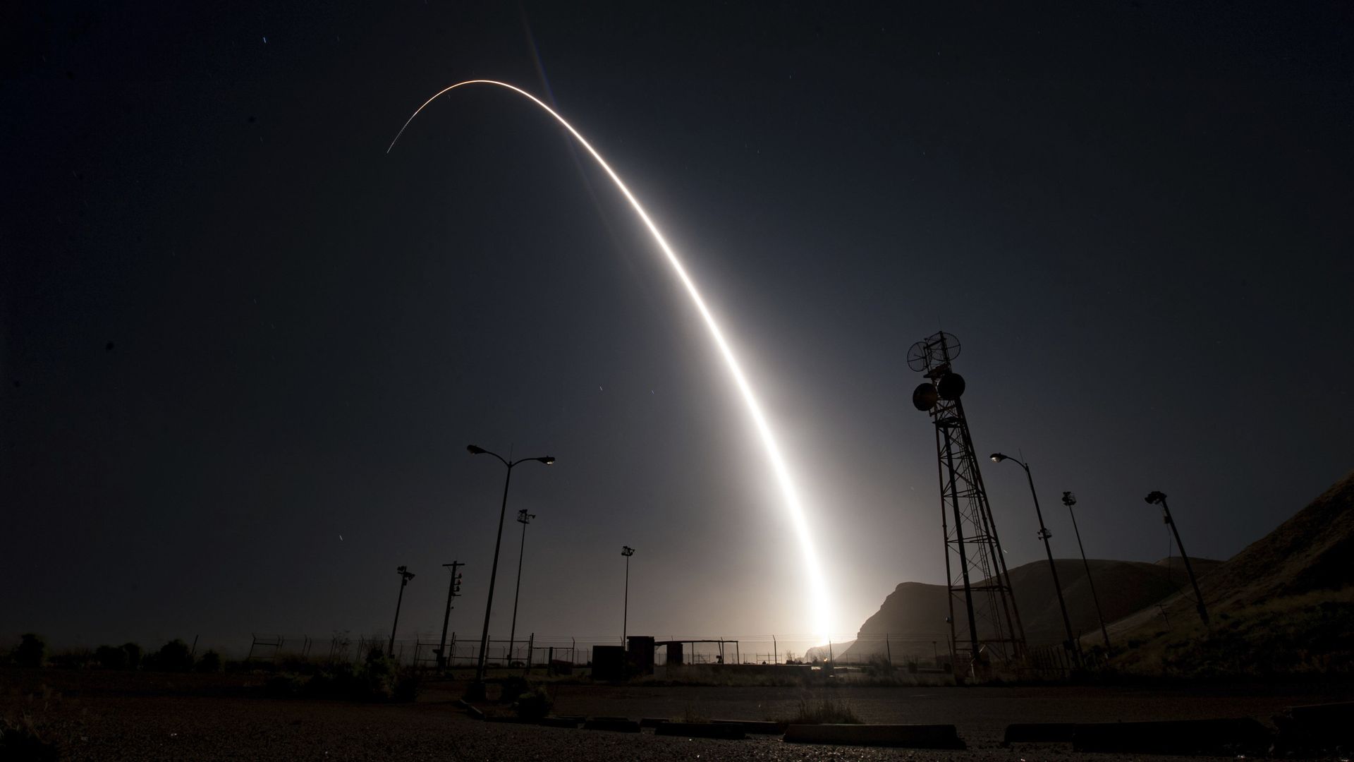 Испытания межконтинентальной баллистической ракеты Minuteman III Испытания межконтинентальной баллистической ракеты Minuteman III - РИА Новости, 1920, 13.10.2023