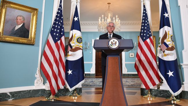 Госсекретарь США Рекс Тиллерсон во время пресс-конференции по иранской ядерной программе. Архивное фото Госсекретарь США Рекс Тиллерсон во время пресс-конференции по иранской ядерной программе. Архивное фото