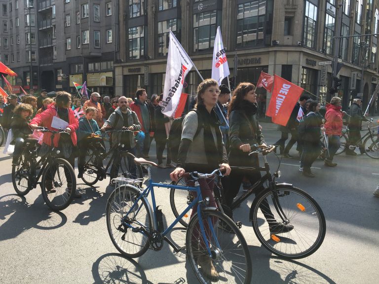 Первомай в Берлине Первомай в Берлине