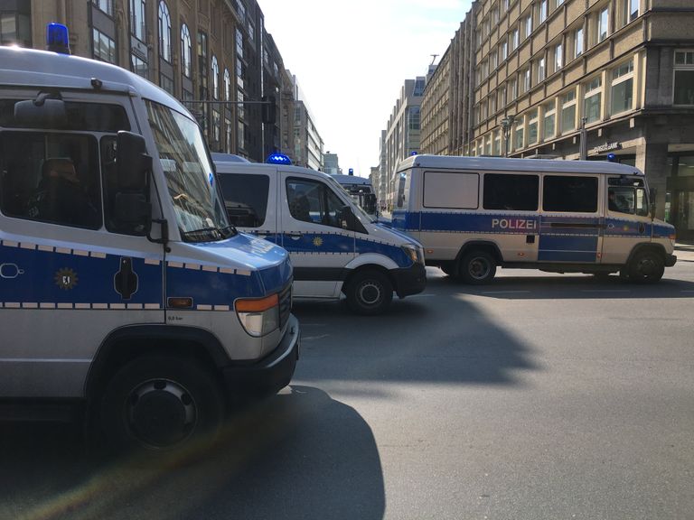 Первомай в Берлине Первомай в Берлине