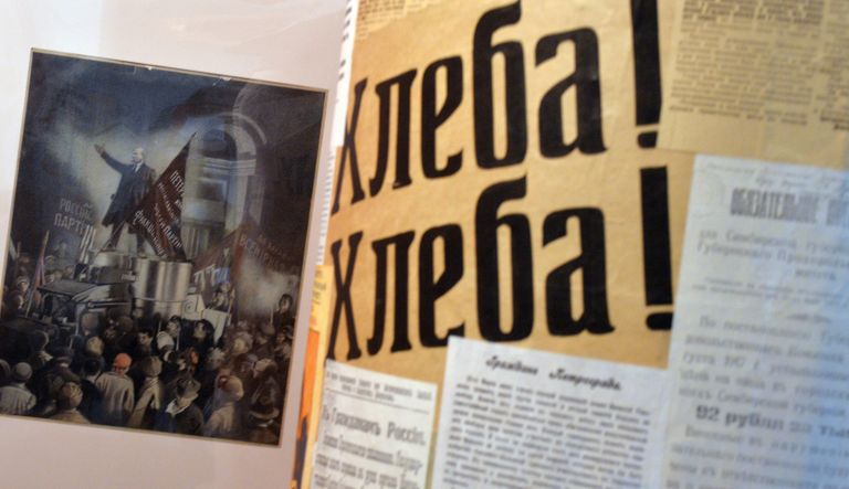Выставка Ленин и Керенский: мифы и реальность в Ульяновском музее-мемориале В.И. Ленина в Ульяновске