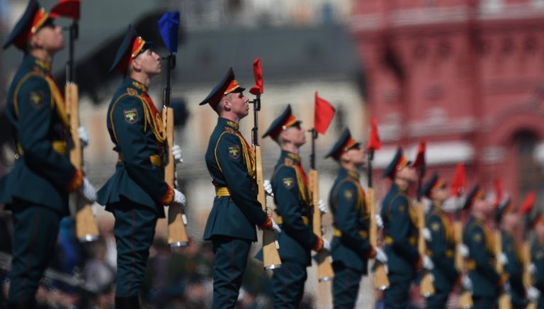 Военнослужащие на генеральной репетиции военного парада в Москве, посвящённого 72-й годовщине Победы в Великой Отечественной войне Военнослужащие на генеральной репетиции военного парада в Москве, посвящённого 72-й годовщине Победы в Великой Отечественной войне