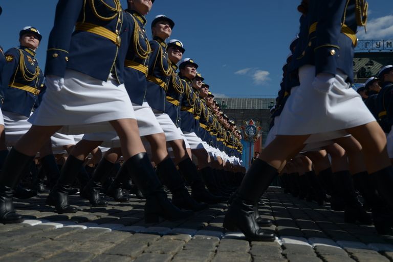 Военнослужащие на генеральной репетиции военного парада в Москве, посвящённого 72-й годовщине Победы в Великой Отечественной войне Военнослужащие на генеральной репетиции военного парада в Москве, посвящённого 72-й годовщине Победы в Великой Отечественной войне
