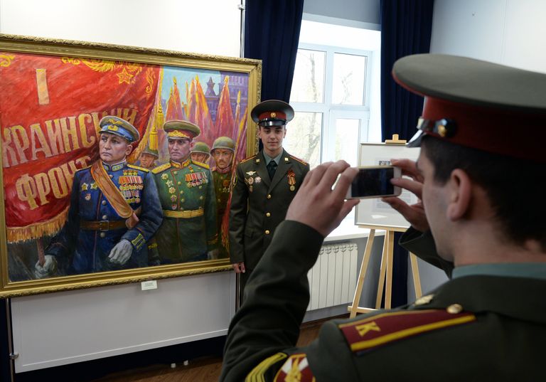 Экспозиция Диорама народного художника России В. К. Чебанова, посвященная бою 22-ой Сибирской гвардейской дивизии