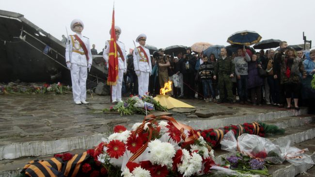 Акции памяти, посвященные Дню Победы, на Саур-Могиле в Донецкой области Акции памяти, посвященные Дню Победы, на Саур-Могиле в Донецкой области