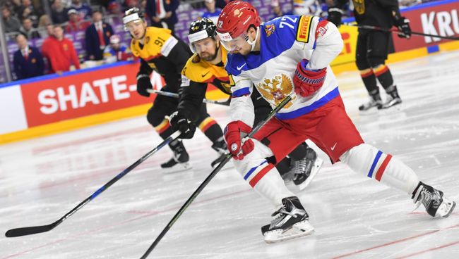 Игрок сборной России Артемий Панарин в матче группового этапа чемпионата мира по хоккею 2017 между сборными командами Германии и России