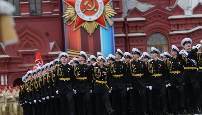 Военный парад, посвящённый 72-й годовщине Победы в ВОВ Военный парад, посвящённый 72-й годовщине Победы в ВОВ