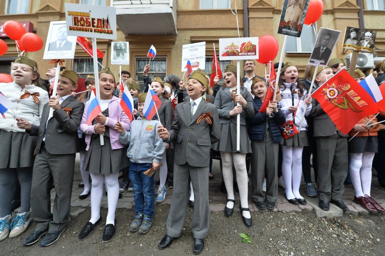 Участники марша Бессмертный полк в Ростове-на Дону Участники марша Бессмертный полк в Ростове-на Дону