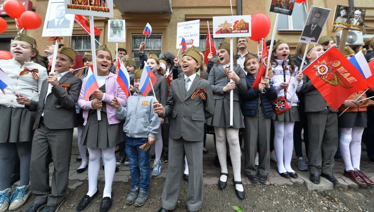 Участники марша Бессмертный полк в Ростове-на Дону Участники марша Бессмертный полк в Ростове-на Дону