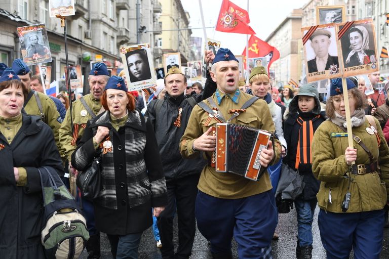 Участники акции Бессмертный полк в Москве Участники акции Бессмертный полк в Москве