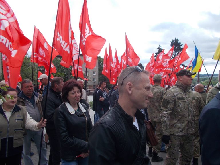 Группа Социалисты во время Дня Победы в Днепре Группа Социалисты во время Дня Победы в Днепре