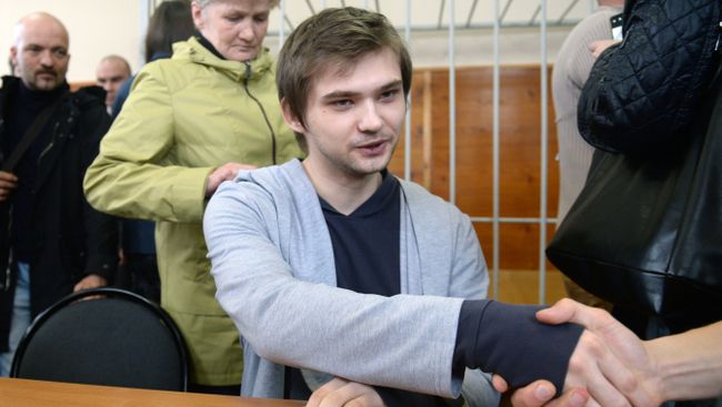 Заседание суда по делу блогера Руслана Соколовского в Екатеринбурге