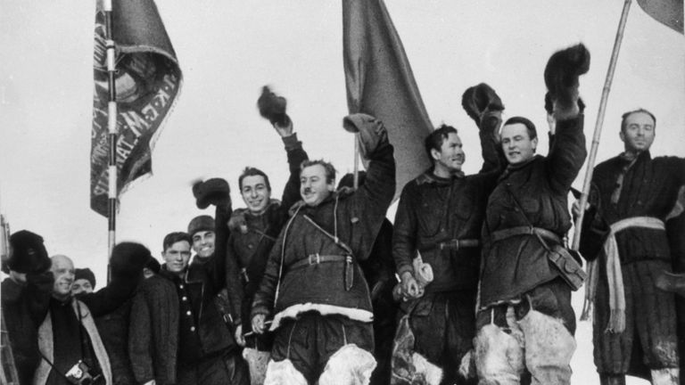 Советская полярная экспедиция Северный полюс-1 Советская полярная экспедиция Северный полюс-1