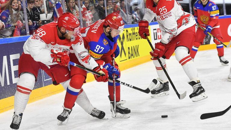 Матч группового этапа чемпионата мира по хоккею 2017 между сборными командами России и Дании Матч группового этапа чемпионата мира по хоккею 2017 между сборными командами России и Дании