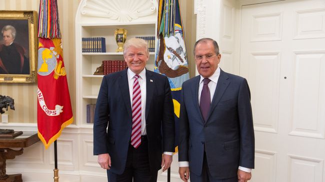 Встреча министра иностранных дел России Сергея Лаврова и президента США Дональда Трампа в Вашингтоне