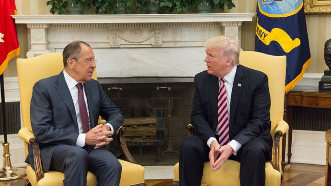 Встреча министра иностранных дел России Сергея Лаврова и президента США Дональда Трампа в Вашингтоне Встреча министра иностранных дел России Сергея Лаврова и президента США Дональда Трампа в Вашингтоне