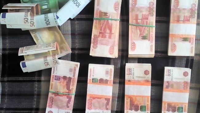 Кузбассовец украл у тещи почти 4 млн руб, чтобы помешать ей переехать в Сочи Кузбассовец украл у тещи почти 4 млн руб, чтобы помешать ей переехать в Сочи