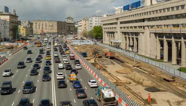 Реконструкция садового кольца возле здания агентства МИА Россия Сегодня. Архивное фото Реконструкция садового кольца возле здания агентства МИА Россия Сегодня. Архивное фото