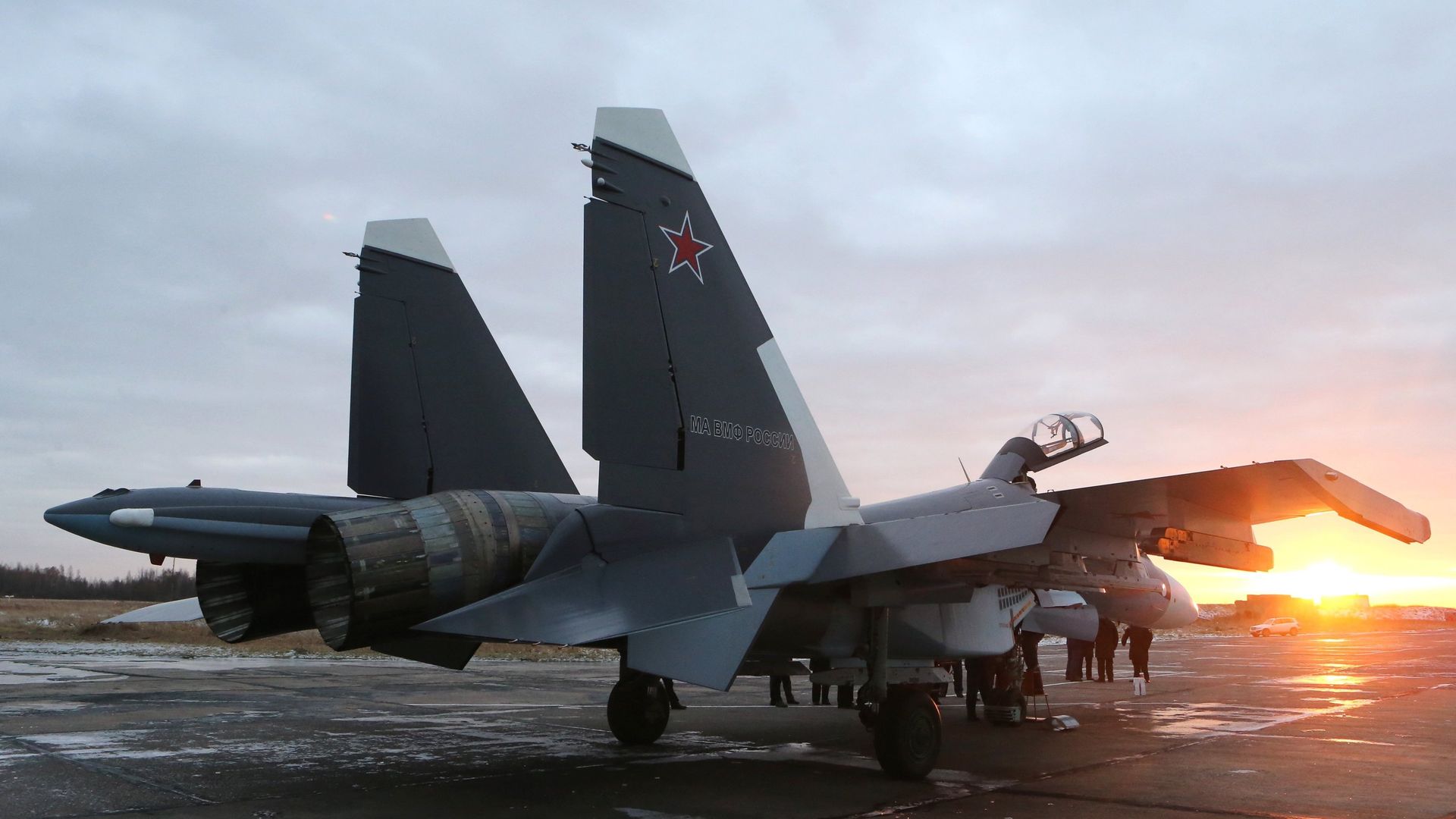 Многоцелевой истребитель СУ-30СМ, пополнивший состав морской авиации Балтийского флота, на аэродроме в городе Черняховск Калининградской области Многоцелевой истребитель СУ-30СМ, пополнивший состав морской авиации Балтийского флота, на аэродроме в городе Черняховск Калининградской области - РИА Новости, 1920, 23.07.2026