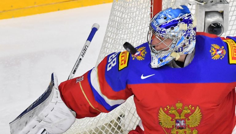 Вратарь сборной России Андрей Василевский в матче за третье место чемпионата мира по хоккею 2017 между сборными командами России и Финляндии Вратарь сборной России Андрей Василевский в матче за третье место чемпионата мира по хоккею 2017 между сборными командами России и Финляндии