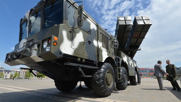 Реактивная система залпового огня Полонез на 8-й Международной выставке вооружения и военной техники Milex-2017 в Минске Реактивная система залпового огня Полонез на 8-й Международной выставке вооружения и военной техники Milex-2017 в Минске