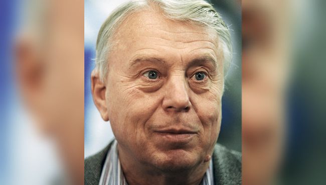 Спортивный комментатор Владимир Перетурин. Архивное фото