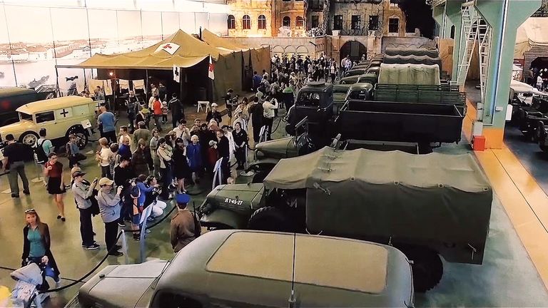 Празднование 9 мая в музее Ленрезерв