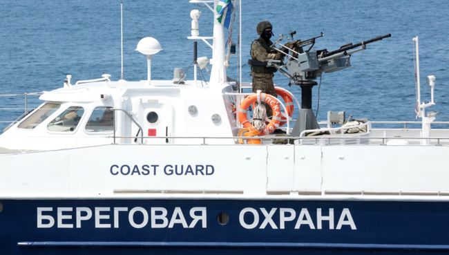 Судно береговой охраны в Крыму. Архивное фото Судно береговой охраны в Крыму. Архивное фото