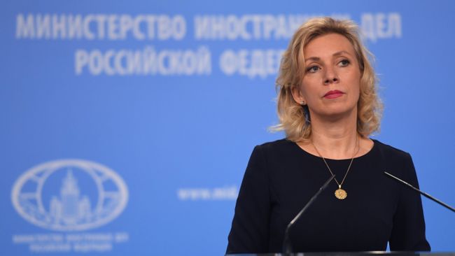 Официальный представитель министерства иностранных дел России Мария Захарова во время брифинга в Москве. 25 мая 2017 Официальный представитель министерства иностранных дел России Мария Захарова во время брифинга в Москве. 25 мая 2017
