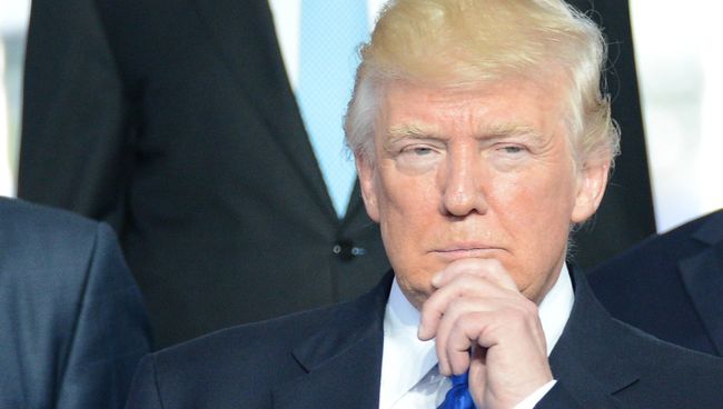 Президент США Дональд Трамп на саммите НАТО в Брюсселе Президент США Дональд Трамп на саммите НАТО в Брюсселе
