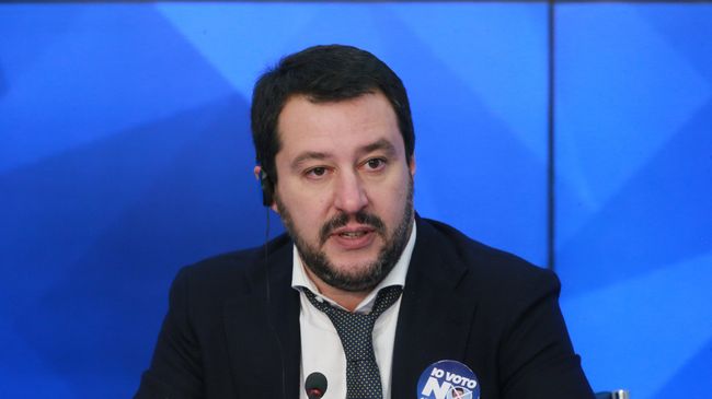 Лидер итальянской оппозиционной партии Лига Севера Маттео Салвини в ММПЦ МИА Россия Сегодня, 2016
