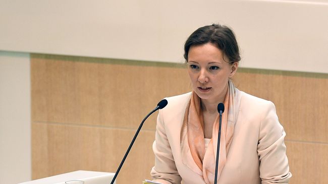 Уполномоченный при президенте РФ по правам ребенка Анна Кузнецова во время заседания на тему: Формирование современной системы безопасного отдыха и оздоровления детей