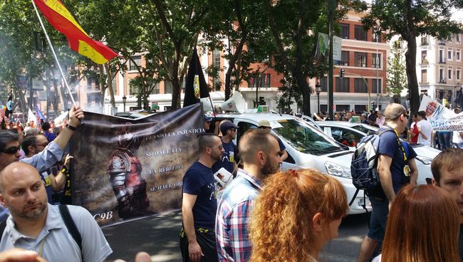 Митинг таксистов против сети Uber в Испании. Архивное фото