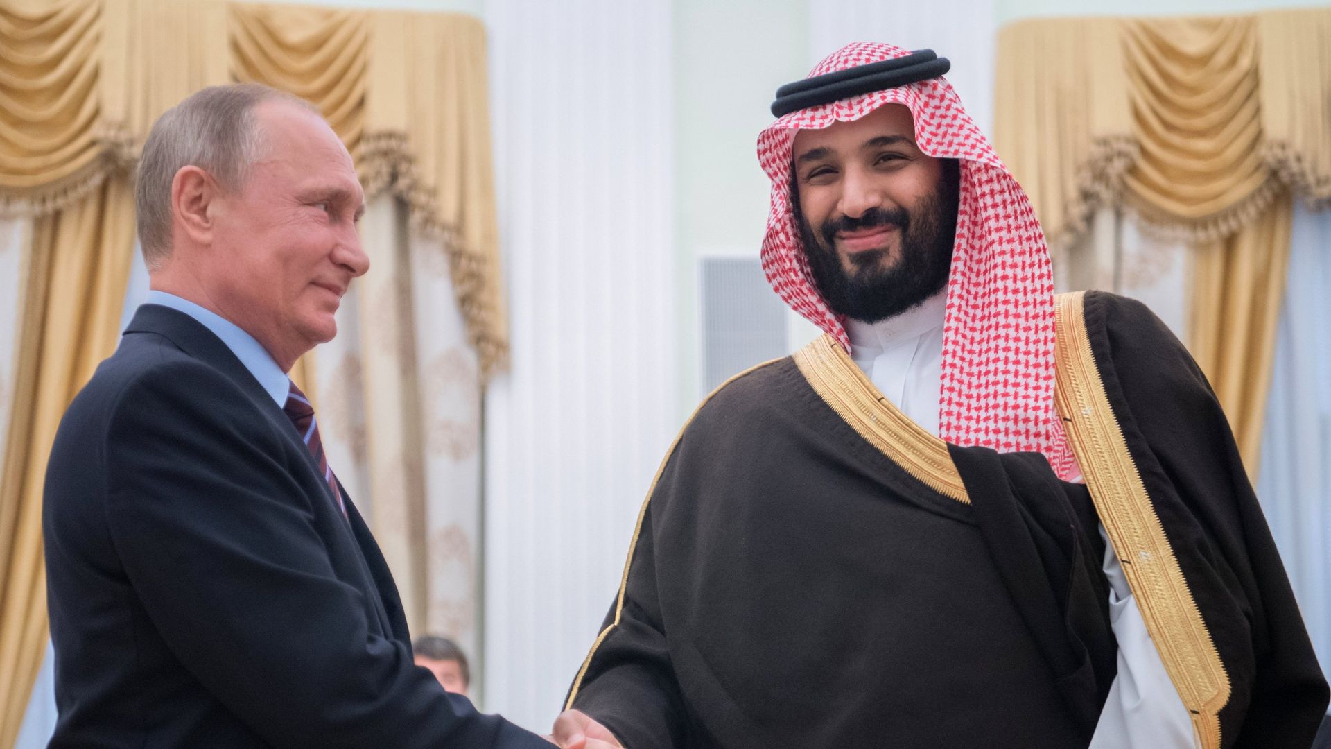 Президент России Владимир Путин и наследный принц Саудовской Аравии Мухаммед Бен Сальман Аль Сауд Президент России Владимир Путин и наследный принц Саудовской Аравии Мухаммед Бен Сальман Аль Сауд - РИА Новости, 1920, 27.03.2022