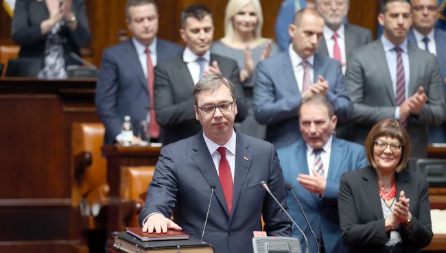 Избранный президент Сербии Александр Вучич, 31 мая 2017 Избранный президент Сербии Александр Вучич, 31 мая 2017