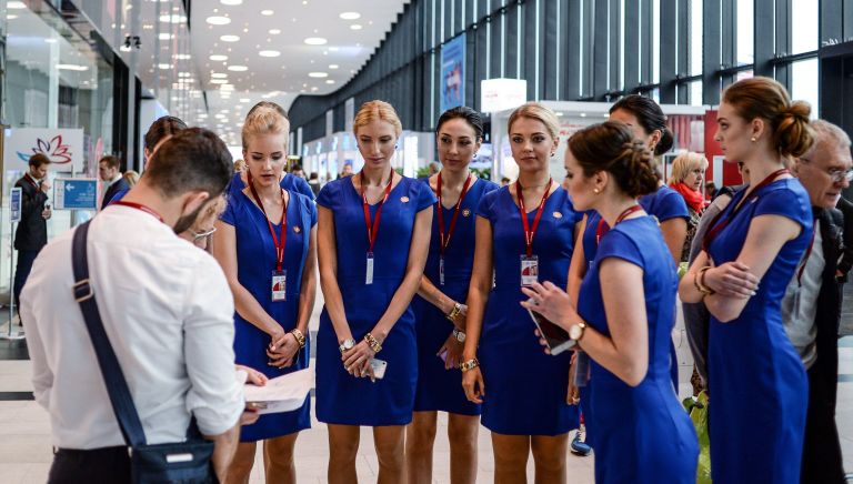 Волонтеры в Экспофоруме готовятся к открытию Санкт-Петербургского международного экономического форума 2017 Волонтеры в Экспофоруме готовятся к открытию Санкт-Петербургского международного экономического форума 2017