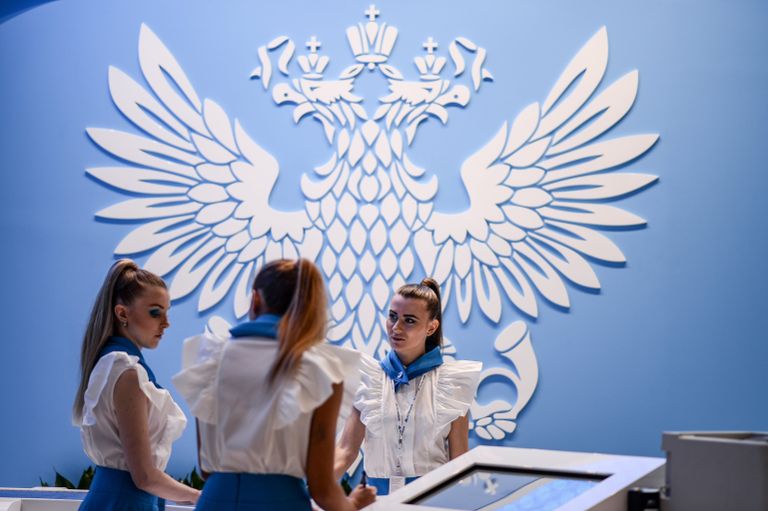 Стенд Почты России в Экспофоруме накануне открытия Санкт-Петербургского международного экономического форума 2017 Стенд Почты России в Экспофоруме накануне открытия Санкт-Петербургского международного экономического форума 2017