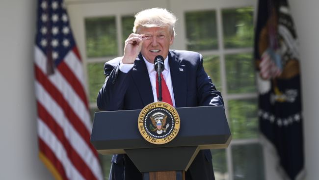 Президент США Дональд Трамп объявляет о решении выхода США из Парижского соглашения по климату Президент США Дональд Трамп объявляет о решении выхода США из Парижского соглашения по климату