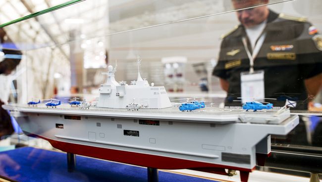 Макет десантного корабля Прибой
