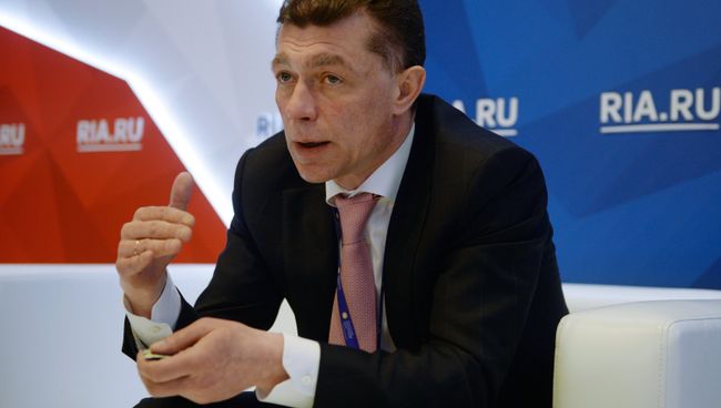 Министр труда и социальной защиты Российской Федерации Максим Топилин на Санкт-Петербургском международном экономическом форуме 2017