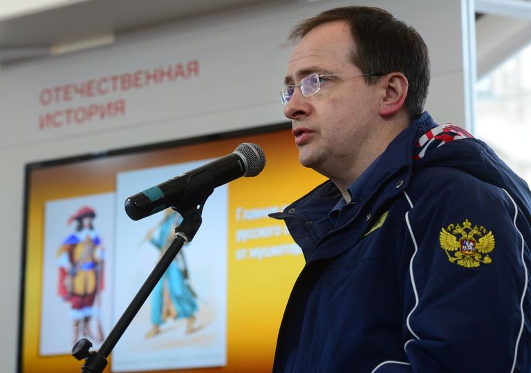 Министр культуры РФ Владимир Мединский на книжном фестивале Красная площадь в Москве. 4 июня 2017
