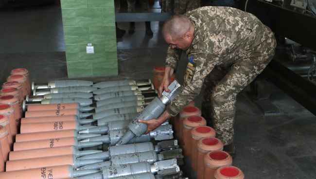 Военнослужащий вооруженных сил Украины. Архивное фото