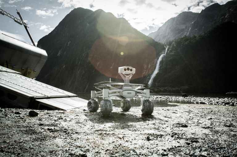 Лунный ровер Audi lunar quattr Лунный ровер Audi lunar quattr