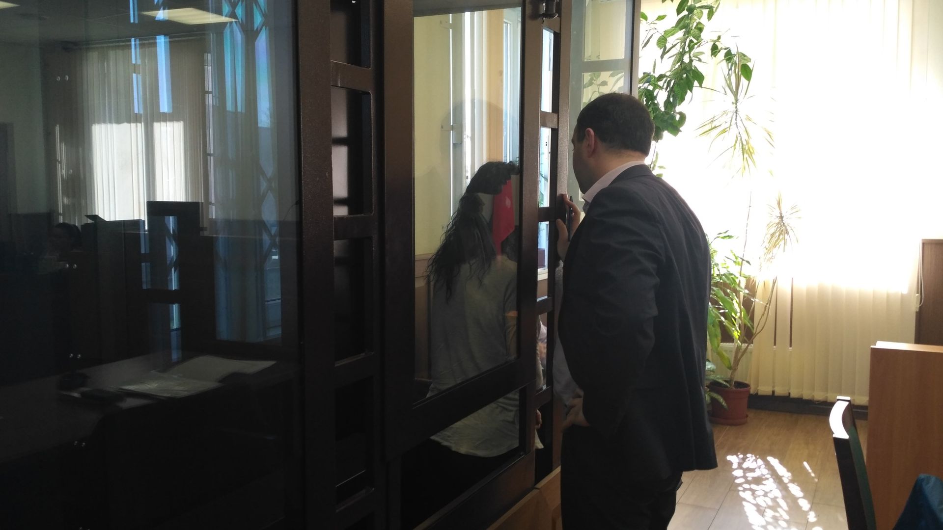 Суд арестовал первую фигурантку по делу о незаконной предпринимательской деятельности, разжигании ненависти и вражды в отношении членов религиозной группы Саентологическая церковь Санкт-Петербурга Суд арестовал первую фигурантку по делу о незаконной предпринимательской деятельности, разжигании ненависти и вражды в отношении членов религиозной группы Саентологическая церковь Санкт-Петербурга - РИА Новости, 1920, 16.03.2021