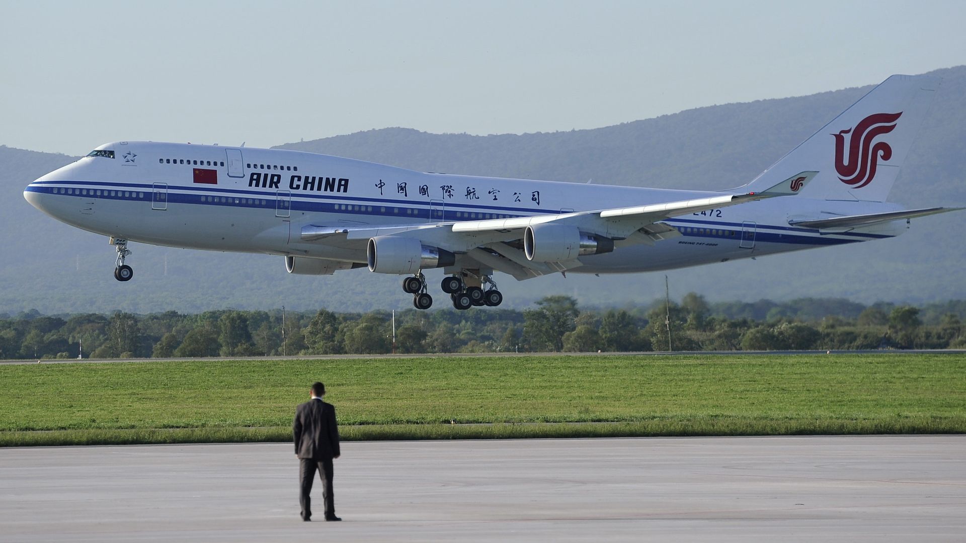 Самолет авиакомпании Air China в аэропорту Владивостока Самолет авиакомпании Air China в аэропорту Владивостока - РИА Новости, 1920, 19.07.2024