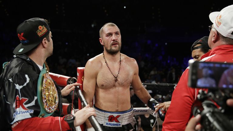 Сергей Ковалев после поражения Андре Уорду в полутяжелом весе чемпионата по боксу. 17 июня 2017 Сергей Ковалев после поражения Андре Уорду в полутяжелом весе чемпионата по боксу. 17 июня 2017