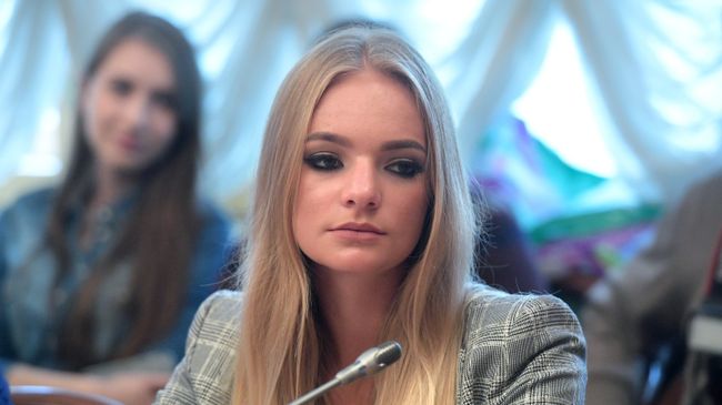 Елизавета Пескова 