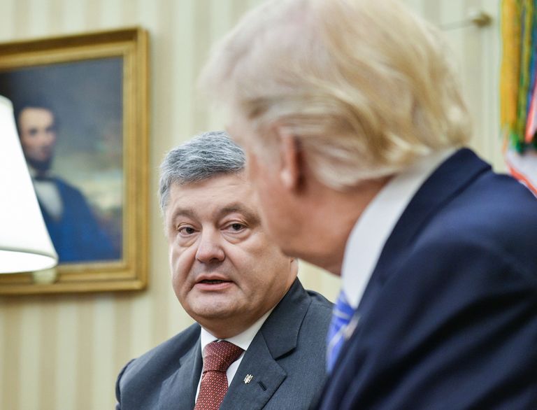 Президент Украины Петр Порошенко и президент США Дональд Трамп во время встречи. 20 июня 2017 Президент Украины Петр Порошенко и президент США Дональд Трамп во время встречи. 20 июня 2017